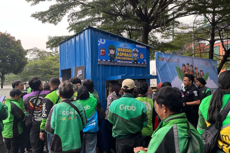 Biasanya Ketemu Polisi Saat Razia, Driver Ojol di Bogor Kaget Diajak Ngopi Gratis dan Curhat