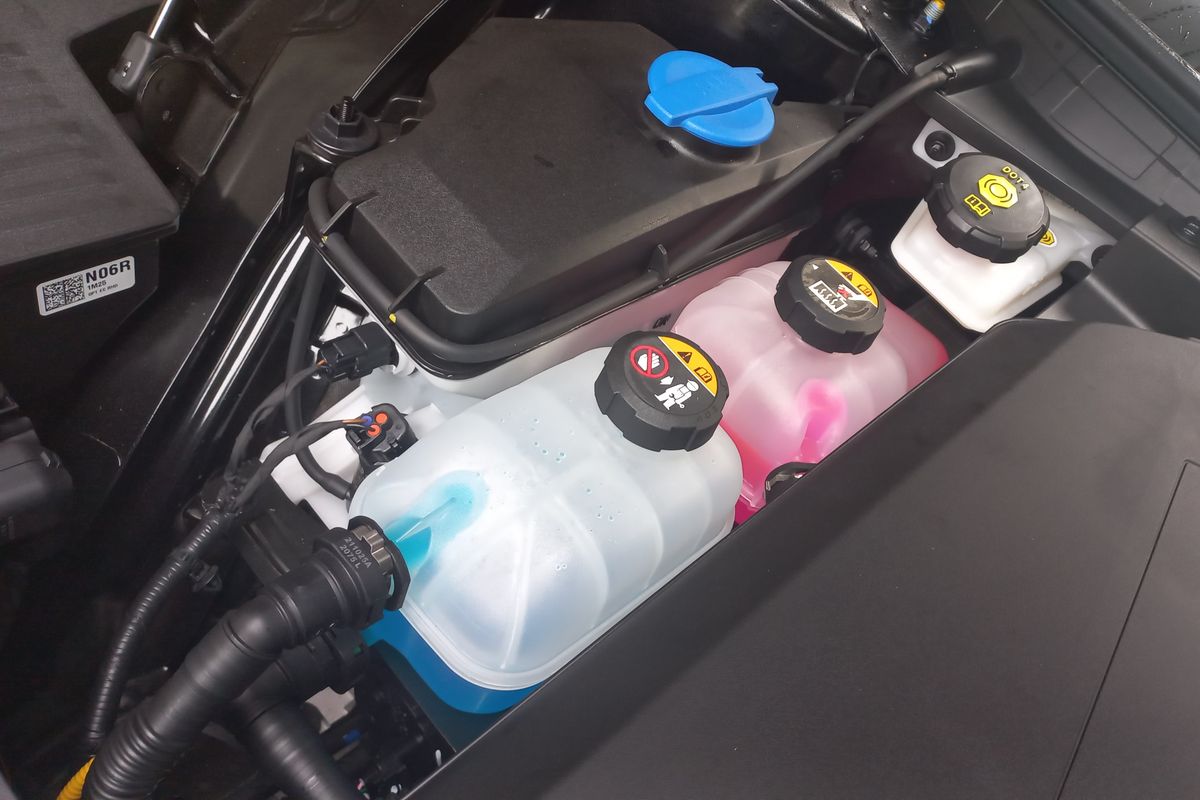 Coolant Baterai mobil listrik