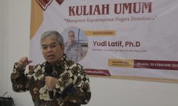 Yudi Latif: Politik Punya Tugas Transformasi Sosial Masyarakat, Bukan demi Kuasa
