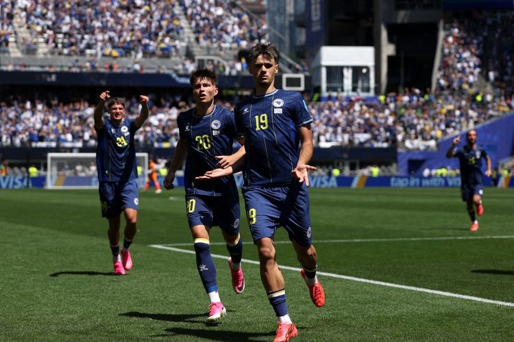 Hasil Bosnia Vs Qatar 3-1: Edin Dzeko Dkk Jaga Asa ke 32 Besar