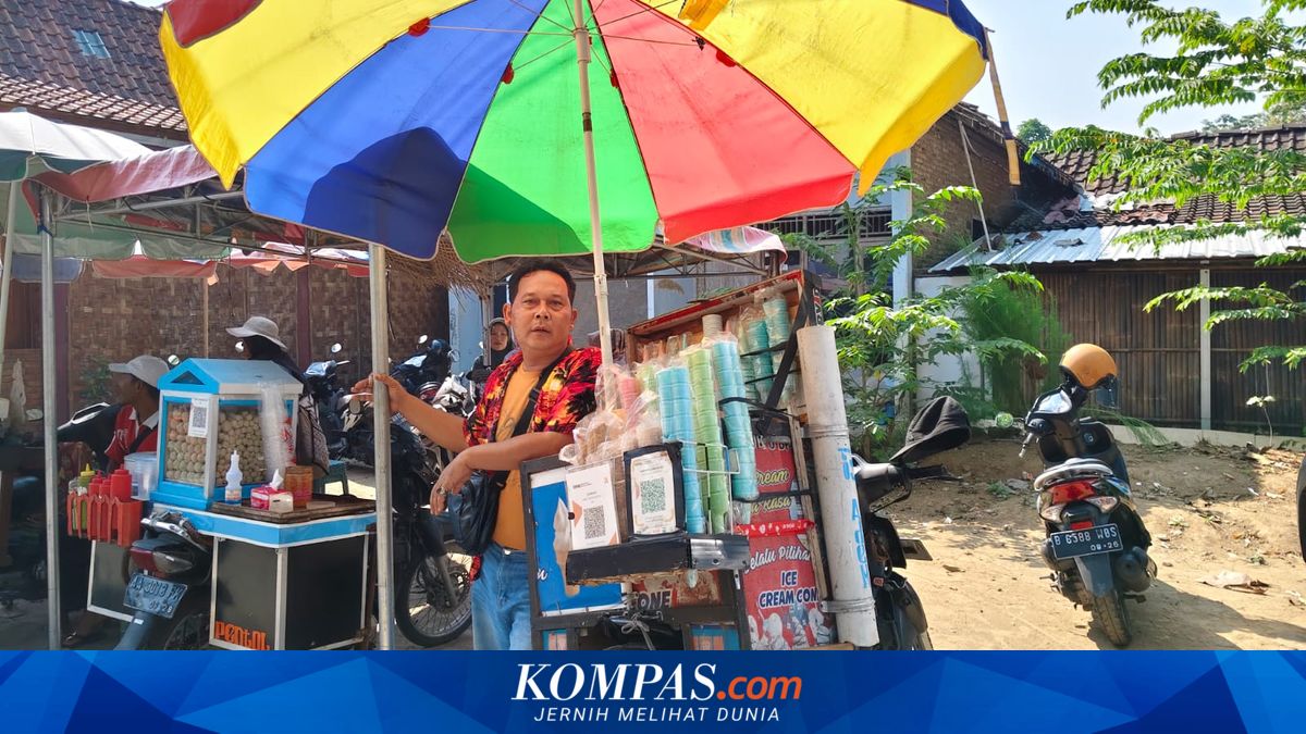 Kisah Arifin, 20 Tahun Jualan Es Krim Keliling Borobudur, Kini Bisa Menabung berkat QRIS
