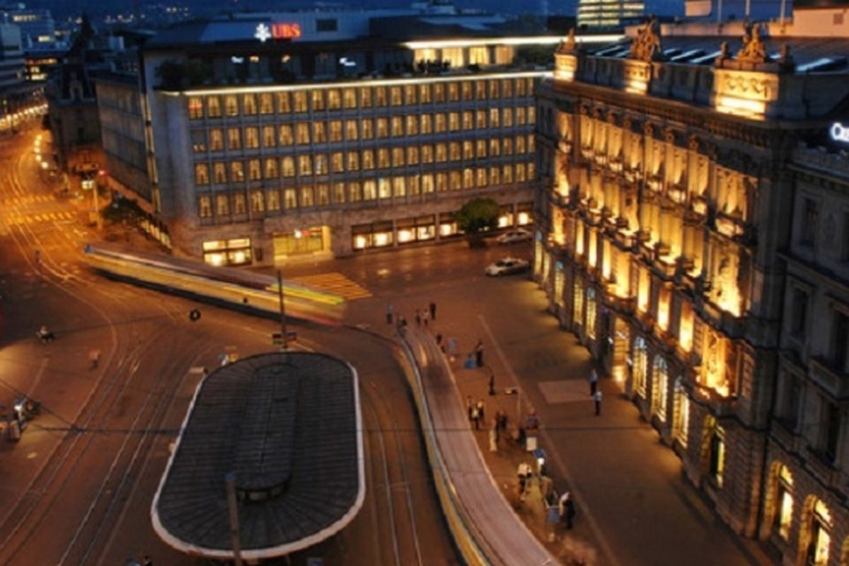 Kantor pusat Credit Suisse, di Zurich, Swiss