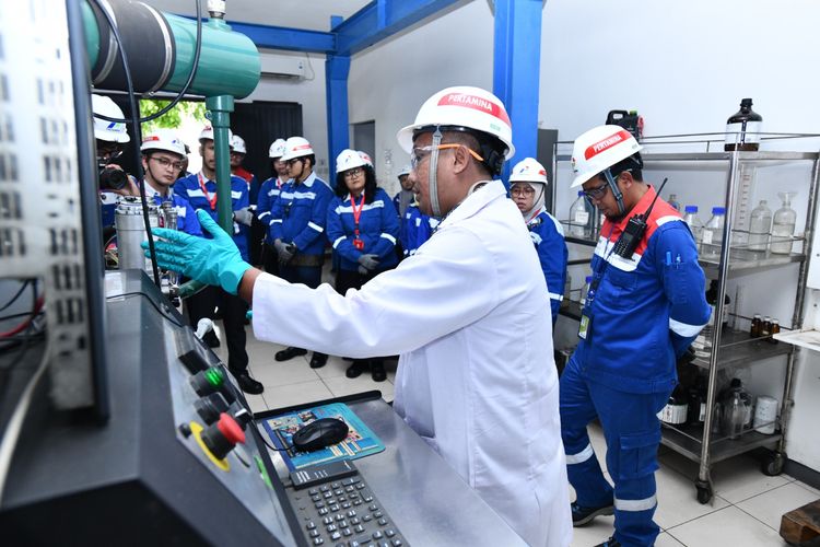 PT Pertamina gunakan teknologi andal cooperativ fuel research (CFR) Engine untuk memenuhi standar uji mutu BBM. (Dok. Pertamina) 