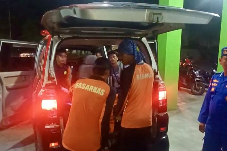 Tolong Temannya Terseret Ombak saat Berlibur Lebaran, Dua Sahabat Tewas Tenggelam