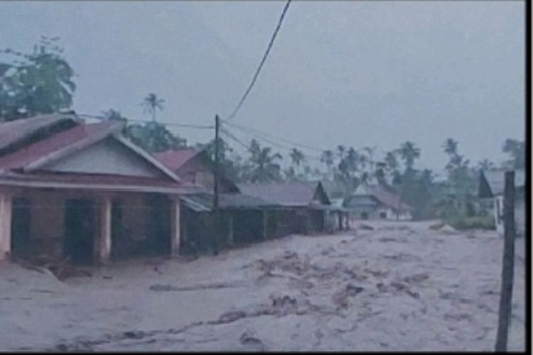 Banjir Terjang 2 Kecamatan di Nias Selatan, 60 Rumah Terdampak
