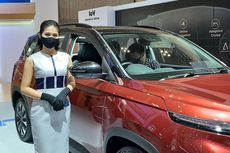 Pakai Masker, Usher di GIIAS 2021 Aman dari Godaan Pria Iseng