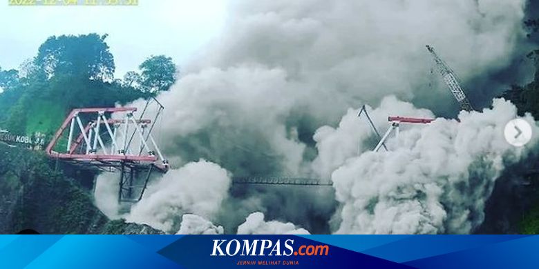 Gunung Semeru Terus Keluarkan Awan Panas Guguran, Statusnya Naik Jadi Awas