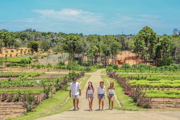 Pemandangan di Safari Lagoi & Eco Farm Bintan.