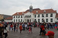 Ribuan Pengunjung Padati Kota Tua Jakarta
