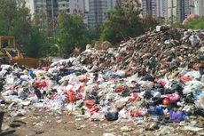 Truk DKI Boleh Lewat Bekasi 24 Jam, Sampah di TPS Menteng Atas Masih Menggunung