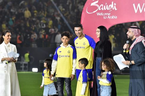 Manipulasi Foto Cristiano Ronaldo dan Georgina Menikah di Arab Saudi