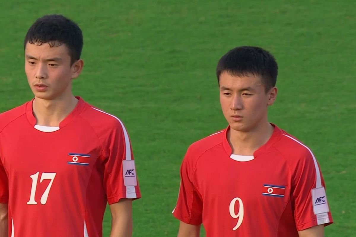 Para pemain Timnas U17 Korea Utara di Piala Asia U17 2025. Timnas Korea Utara akan menghadapi Indonesia di babak perempat final turnamen.