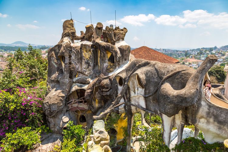 rumah teraneh di dunia