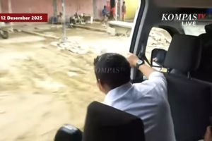 Ketika Seskab Teddy Tertinggal Rombongan Prabowo...