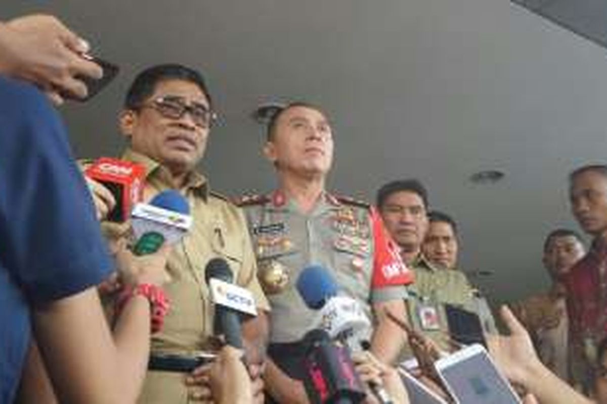 Plt Gubernur DKI Sumarsono dan Kapolda Metro Jaya Irjen Muhammad Iriawan di Mapolda Metro Jaya, Jakarta Selatan, Selasa (1/11/2016). 