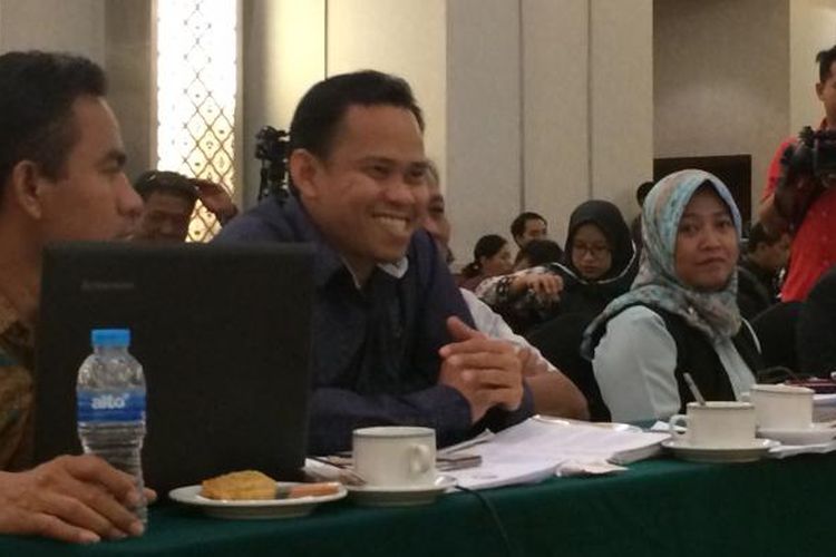 Anggota Bawaslu DKI Jakarta, M Jufri dan Ketua Bawaslu DKI Jakarta Mimah Susanti di Grand Sahid Jaya, Jakarta, Minggu (26/2/2017).