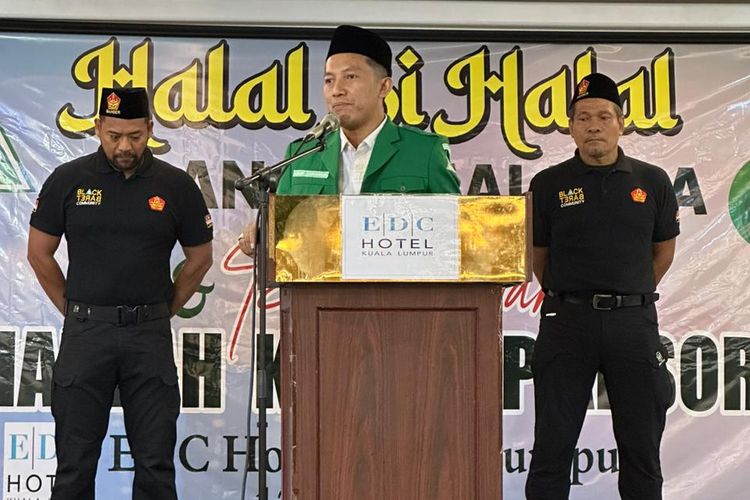 Ketua Umum GP Ansor Addin Jauharudin saat acara halalbihalal di Malasyia, Minggu (12/5/2024).