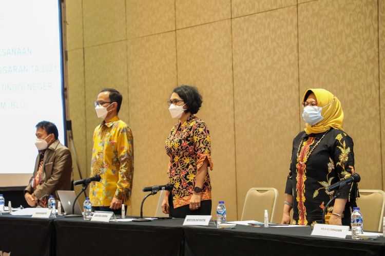 Koordinasi Perkembangan Pelaksanaan Program, Kegiatan, dan Anggaran TA 2021 di Lingkungan PTN-BLU yang diselenggarakan di Jakarta (22/11/2021).