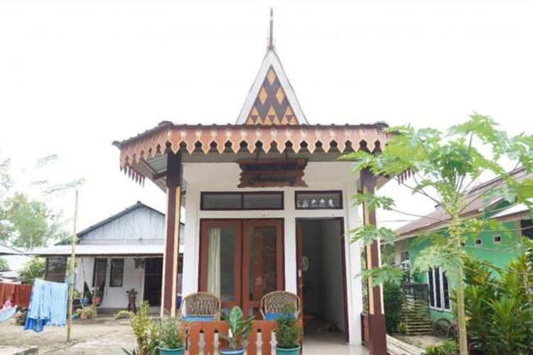 Sarana Hunian Pariwisata (Sarhunta) atau homestay di Destinasi Pariwisata Super Prioritas (DPSP) Pulau Morotai, Provinsi Maluku Utara.