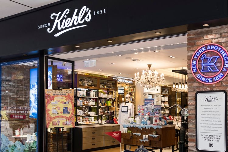 Salah satu toko skincare Kiehls