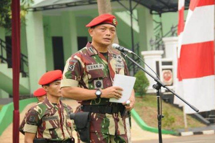 Brigjen TNI Izak Pangemanan saat jadi Komandan Grup 3 Kopassus. 