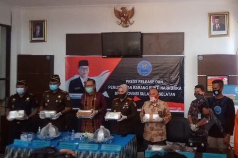 BNN Bongkar Peredaran 6,4 Kg Ganja di Makassar, 8 Orang Ditangkap