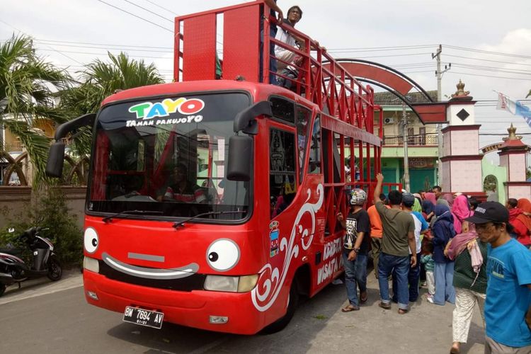 Inilah Bus Tayo asal Kelurahan Gayam, Kecamatan Sukoharjo, Kabupaten Sukoharjo, Jawa Tengah yang viral di media sosial dalam sepekan