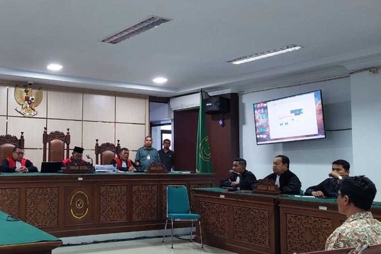 Sidang perkara tindak pidana korupsi pengadaan sistem informasi manajemen rumah sakit di Pengadilan Tipikor pada Pengadilan Negeri Banda Aceh di Banda Aceh, Selasa (28/5/2024).
