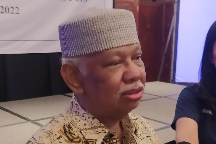 Ketua Dewan Pers periode 2022-2025 Azyumardi Azra saat ditemui di Hotel Aryaduta, Jakarta Pusat, pada Rabu (18/5/2022) malam. 