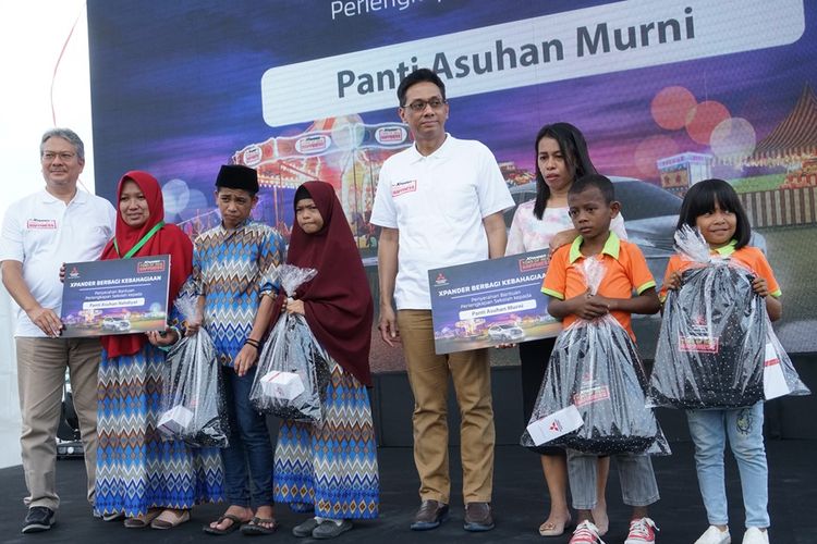 Mitsubishi Xpander Tons of Real Happiness Makassar