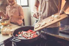 5 Trik Memasak ala Koki Profesional, Dijamin Bebas Gagal