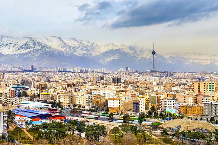 Kota Teheran, ibu kota negara Iran. Salah satu kota dengan biaya hidup termurah di dunia.