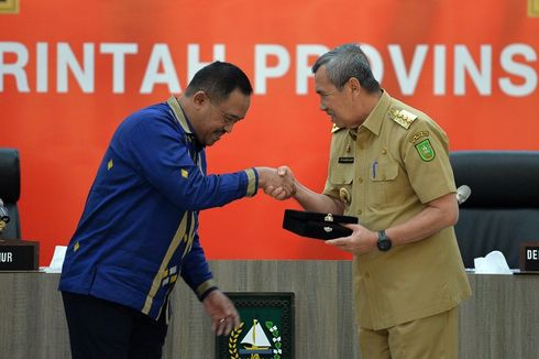 Nilai MCP 2021 di Atas Rata-rata Nasional, Pemprov Riau Dapat Penghargaan dari KPK