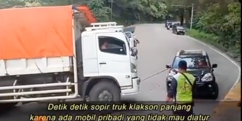 pengemudi truk di Sitinjau Lauik