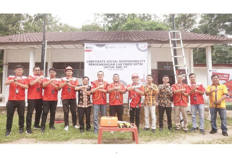 Tingkatkan Kompetensi SDM Digital di Wilayah 3T, Telkom Akses Resmikan Laboratorium Fiber Optik SMK 3T