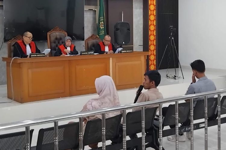 Sidang Korupsi Smartboard Muara Enim, Saksi Akui 8 Kali Antar Uang untuk Bupati Edison