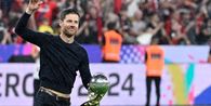 Xabi Alonso Datang, Real Madrid Incar Gelandang Baru