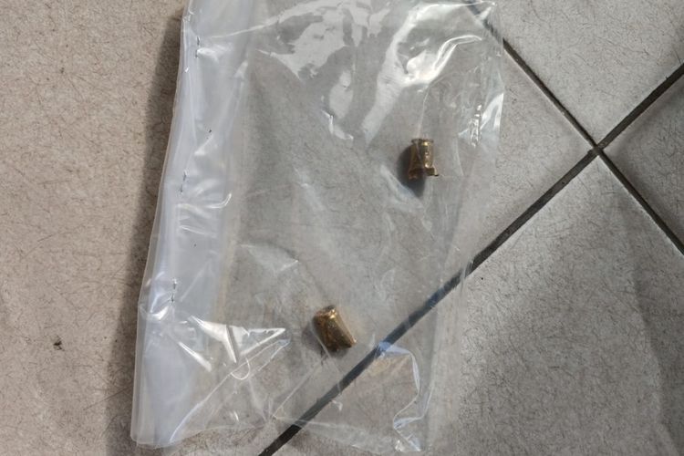 Barang bukti 2 selongsong peluru yang ditembakkan orang tidak dikenal (OTK) kepada pelajar di Sergai inisial MA, pada Minggu (1/9/2024)