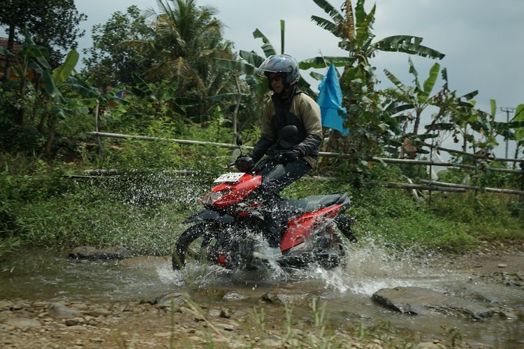 Test ride Suzuki Nex Crossover