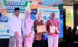 Konsisten Dorong Minat Baca Anak, Kabupaten Batang Raih Penghargaan Literasi Terbaik Jawa Tengah