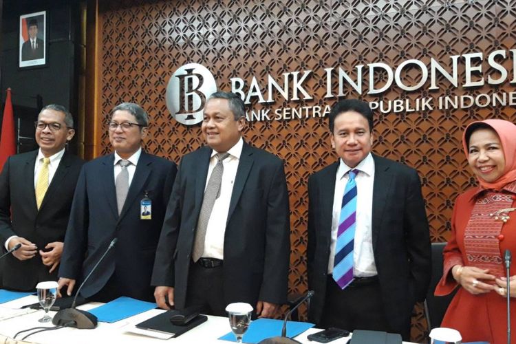 Jajaran Dewan Gubernur Bank Indonesia ketika memberikan paparan hasil Rapat Dewan Gubernur (RDG), Kamis (17/1/2019).