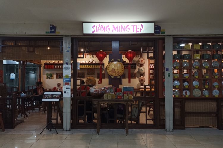 Siang Ming Tea (Toko Teh Siang Ming) di Mangga Dua Square, Jakarta Utara, pada Minggu (19/11/2023).
