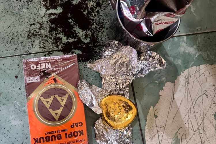 Petugas Bandara Jambi Temukan 375 Gram Emas Ilegal yang Dikirim ke Jakarta Melalui Kargo