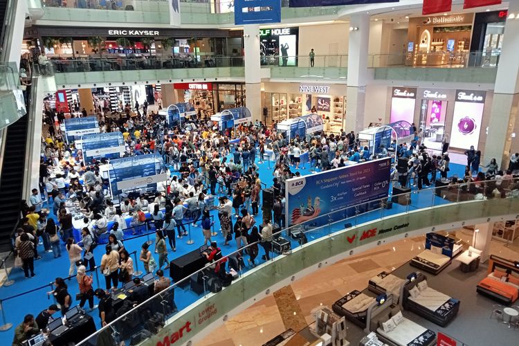 Singapore Airlines Travel Fair 2023 di Gandaria City 