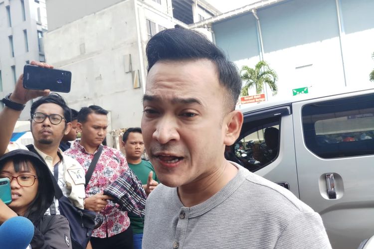 Pembawa acara, Ruben Onsu saat ditemui di kawasan Tendean, Jakarta Selatan, Rabu (15/11/2019).