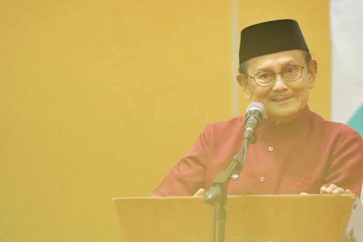 Habibie Ajak Berinovasi Bangun Bangsa dalam menyambut Hari Kebangkitan Teknologi Nasional (Hakteknas)  (9/8/2018)