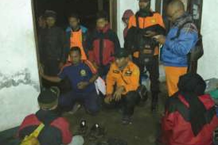 Pendaki gunung Merbabu, Nugroho, ditemukan tim SAR dalam keadaan selamat, Minggu (25/9/2016).