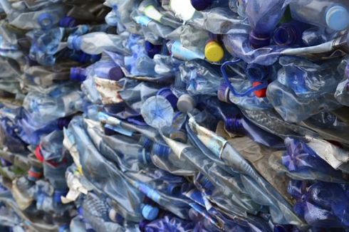 Pengenaan Cukai Plastik pada 2017 Mampu Menekan Sampah Plastik