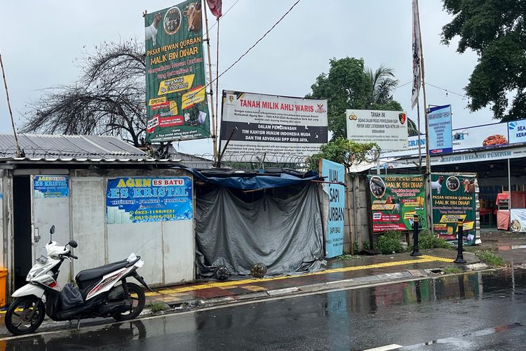 Polisi Pasang Plang Penyelidikan di Lahan BMKG yang Diduga Diduduki Ormas GRIB Jaya