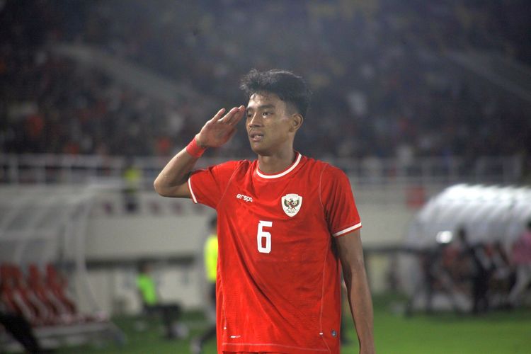 Perayaan gol Evandra Florasta pada laga Timnas U16 Indonesia vs Filipina di ajang Piala AFF U16 di Stadion Manahan, Surakarta, pada Senin (24/6/2024).
